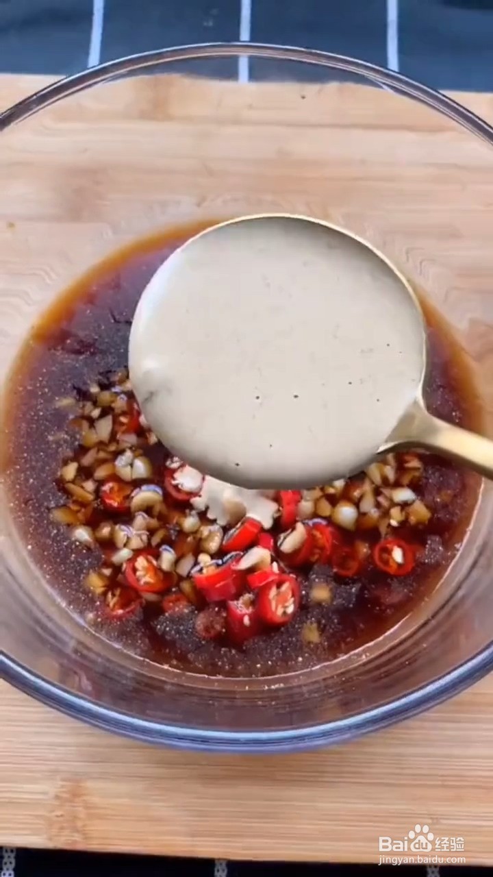 如何制作凉拌鸡腿