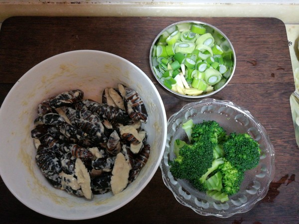 干煸蚕蛹的做法