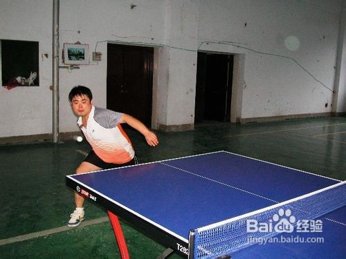 乒乓球爆冲弧圈球技术动作掌握要领
