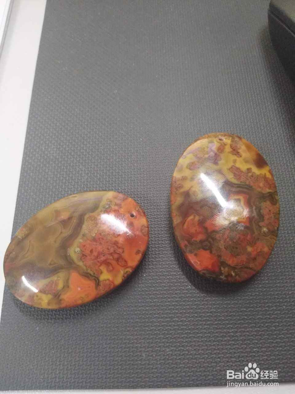 如何分辨真假战国红玛瑙