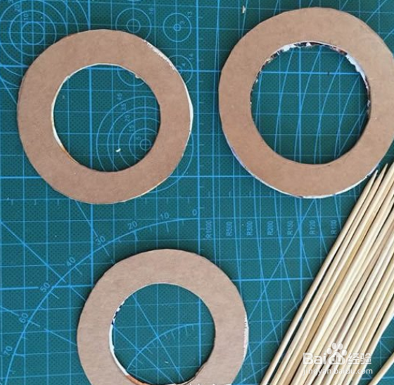 自制三轮花车模型的方法