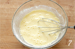 焦糖黄桃烤布蕾