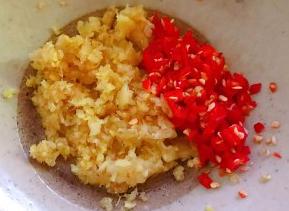 如何制作川味口水鸡