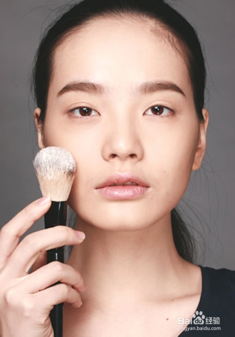 【胖妞绚丽彩妆】简单搞定职场妆