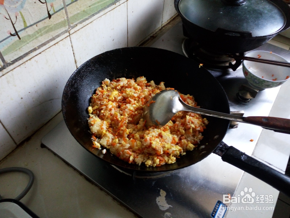 营养蛋炒饭----小盆友的大爱
