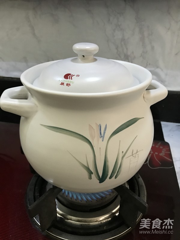 萝卜排骨汤的做法