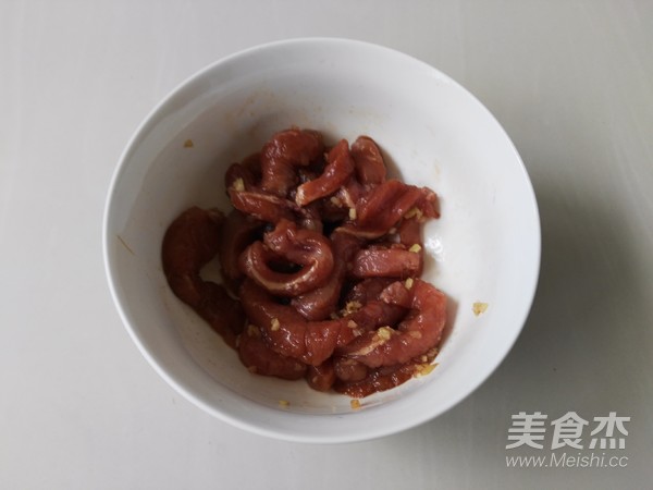嫩牛肉卷饼的做法
