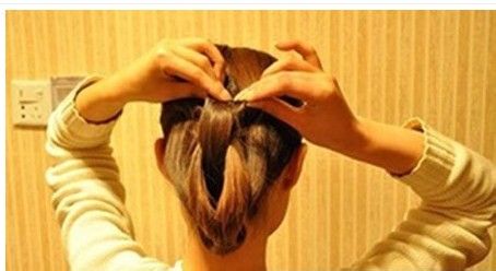 夏季盘发DIY，打造流行淑女盘发