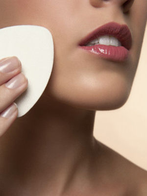 卸妆油怎么用,完美卸妆美丽护肤