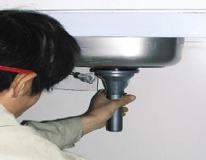 怎样正确安装水槽和热水器