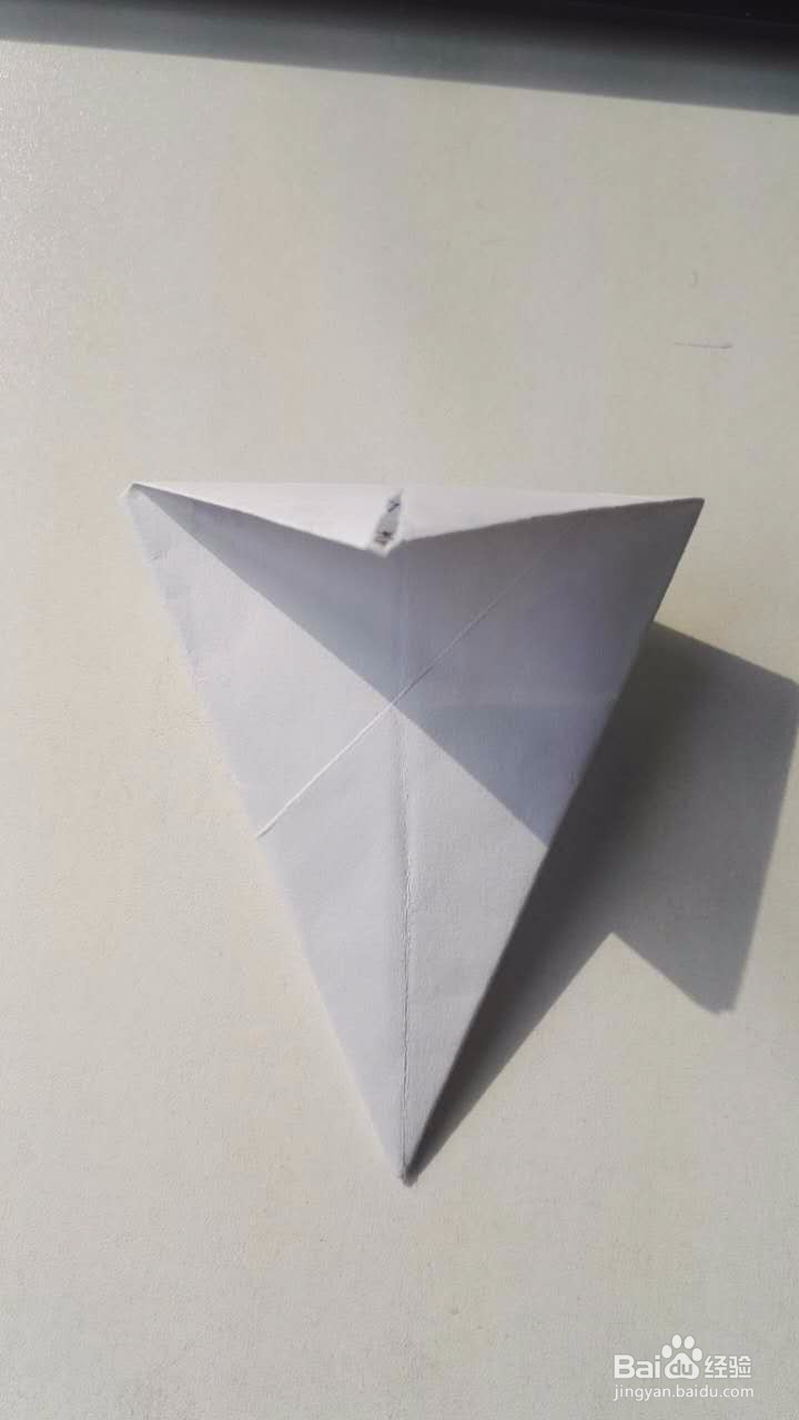纸飞机组装工序