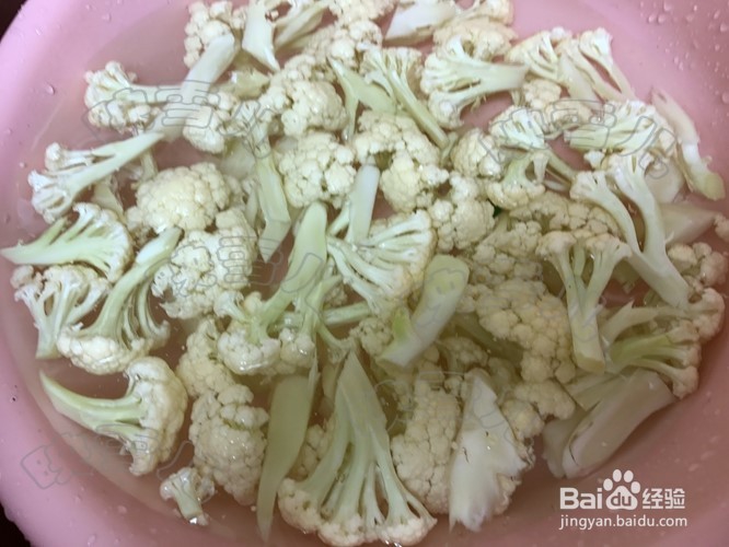 如何用腊味炒台湾椰菜花