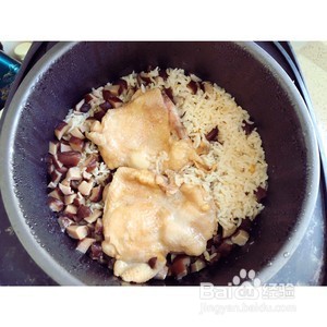 香菇鸡腿饭的做法