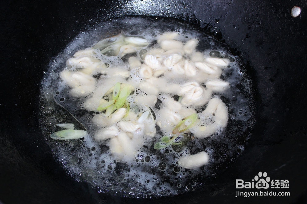 猫耳面火腿杂蔬汤