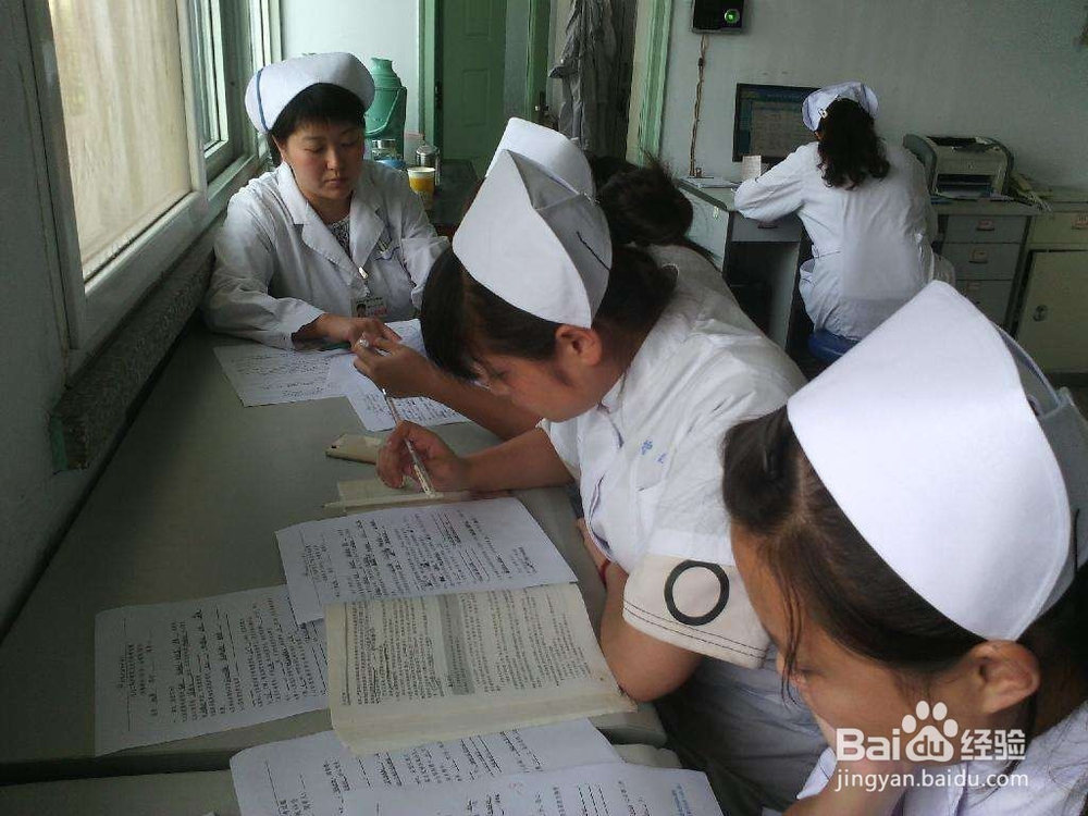 如何保证护理人员心理健康
