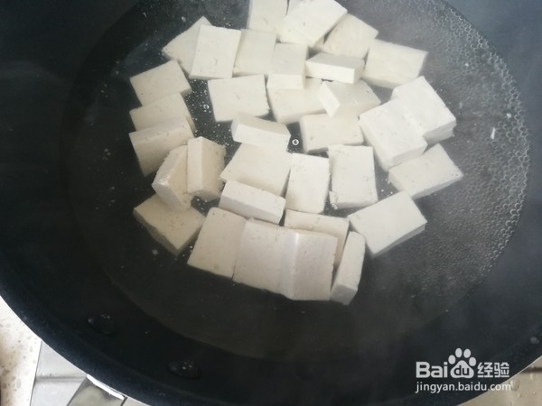 口蘑雪菜炖豆腐