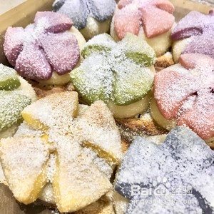 椰蓉五彩风车椰浆豆沙面包的做法