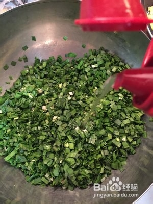 美味韭菜煎饼怎么做