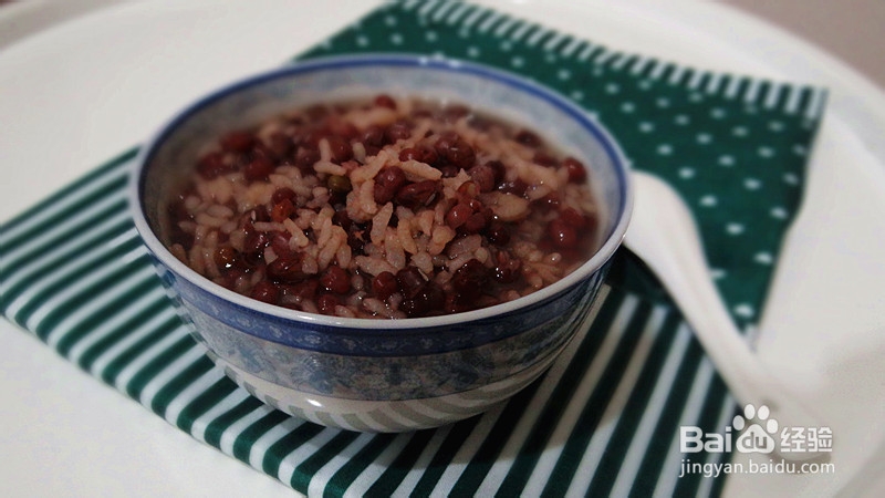 原汁原味补血红豆粥