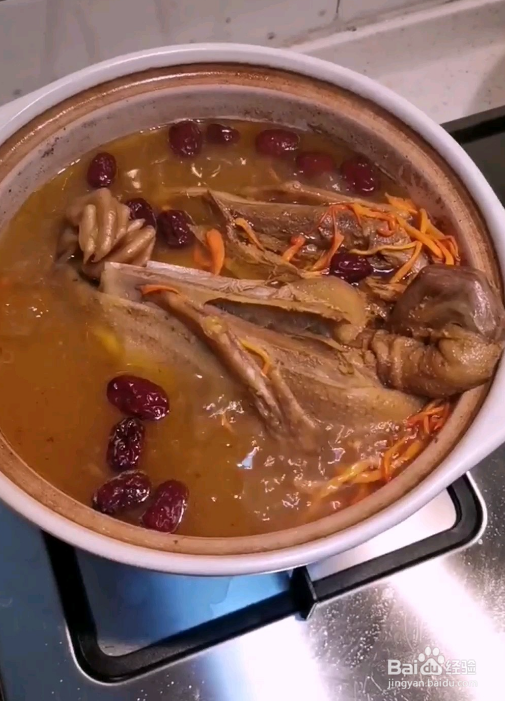 虫草老鸭煲好吃到老公和孩子赞不绝口