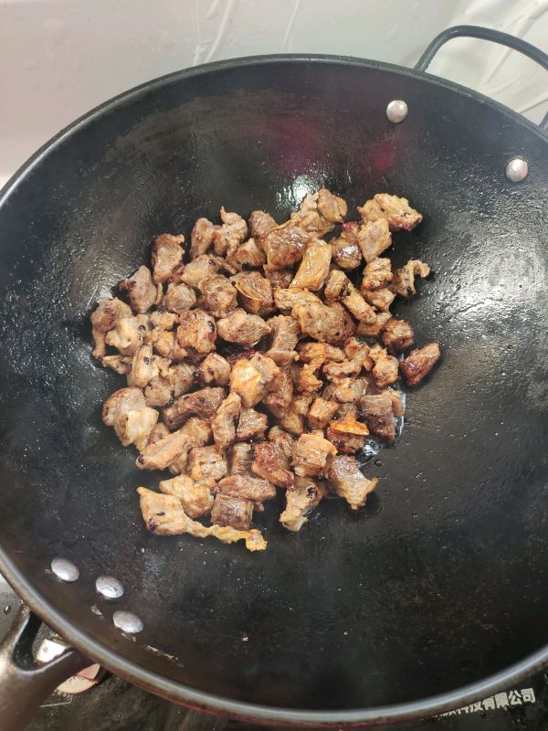 西红柿土豆牛腩煲