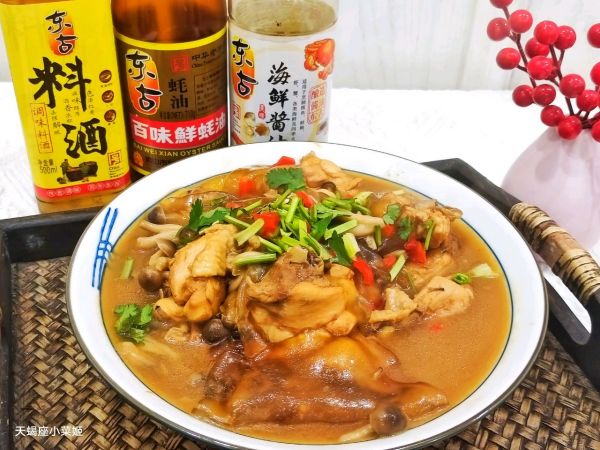 蟹味菇山药粉皮炖鸡腿