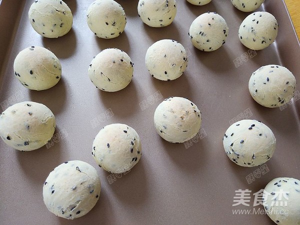 黑芝麻麻糬面包