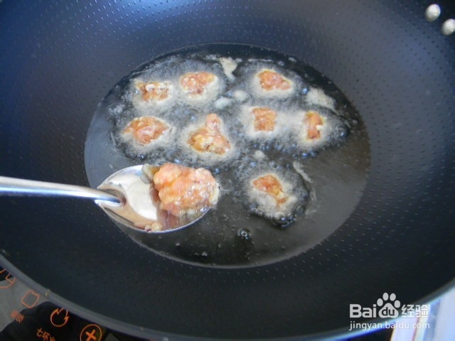 家常美味——胡萝卜溜肉丸