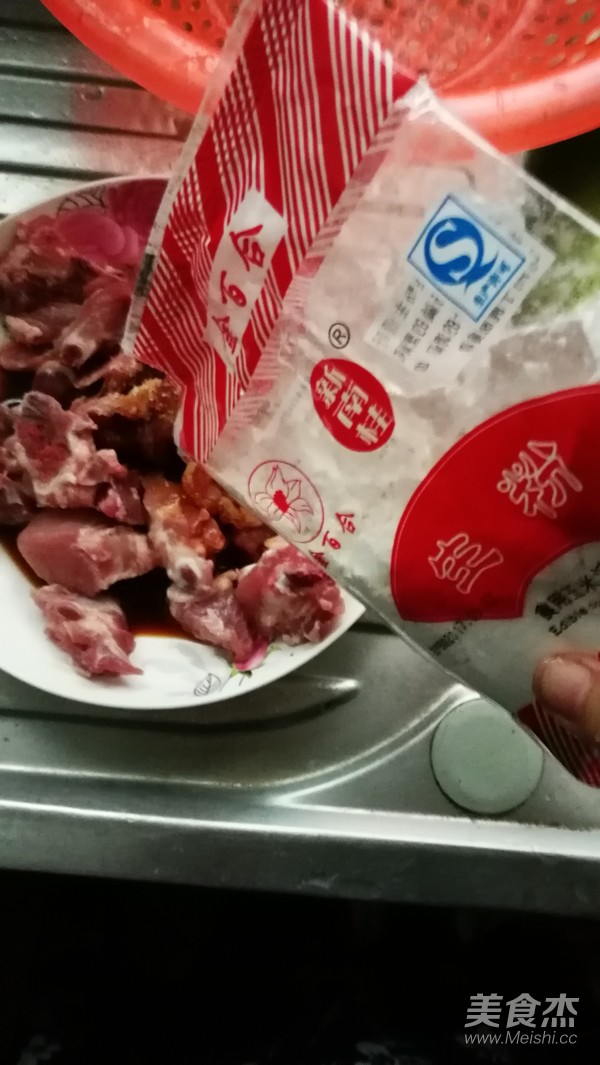 排骨蒸南瓜的做法