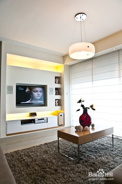 客厅背景墙如何装饰漂亮？