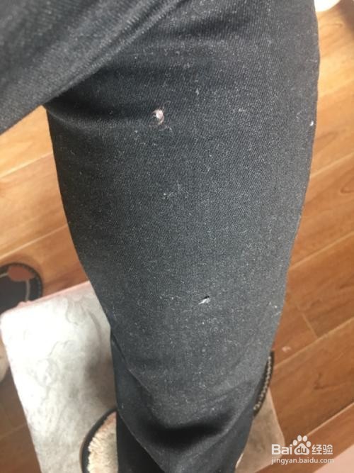 裤子粘毛毛怎么办？