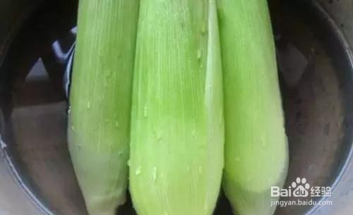 煮玉米时做两件事,竟能稳血压、抗衰老!