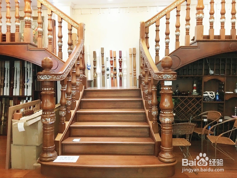 如何挑选优质实木楼梯