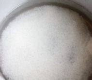 皮蛋瘦肉粥的做法(简单易学,适合情侣一起)