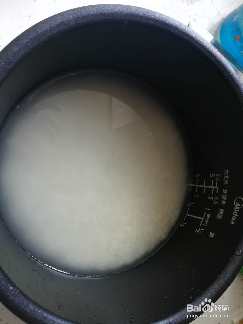 香菇虾米酱油炒饭，好吃又简单的自制攻略！