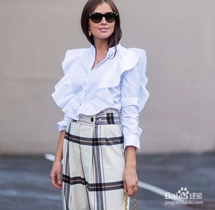 宫廷风衬衣配什么下装