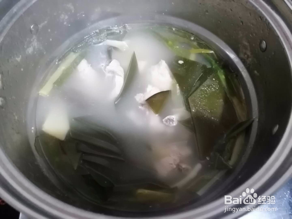 清炖排骨海带汤教程
