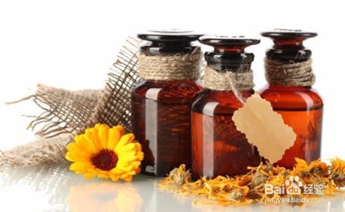 用精油调解各种经期问题