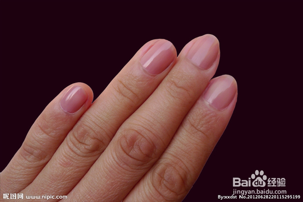 用什么可以快速洗掉指甲油