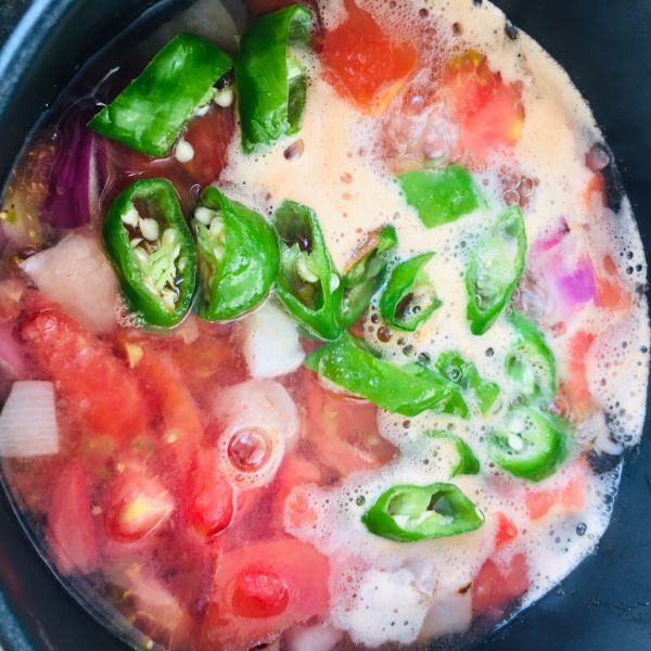 低脂酸辣巴沙鱼汤