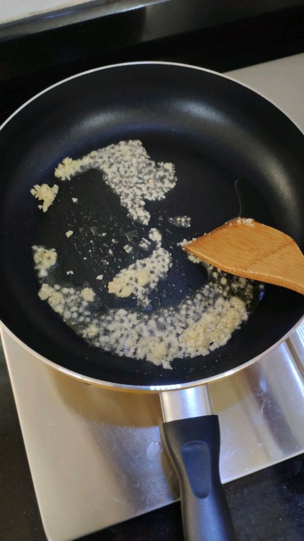 冬菇肉沫酱豆腐滑蛋