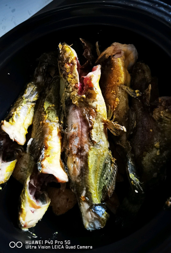 砂锅黄骨鱼豆腐汤