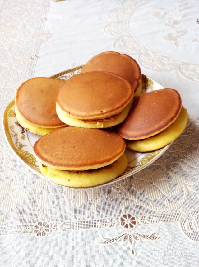 多啦A梦的最爱的铜锣烧制作步骤