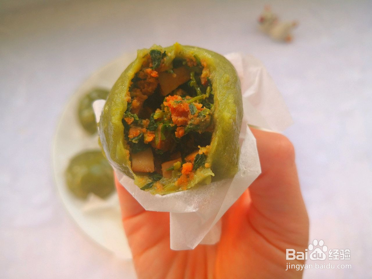 青团马兰头香干馅儿的做法