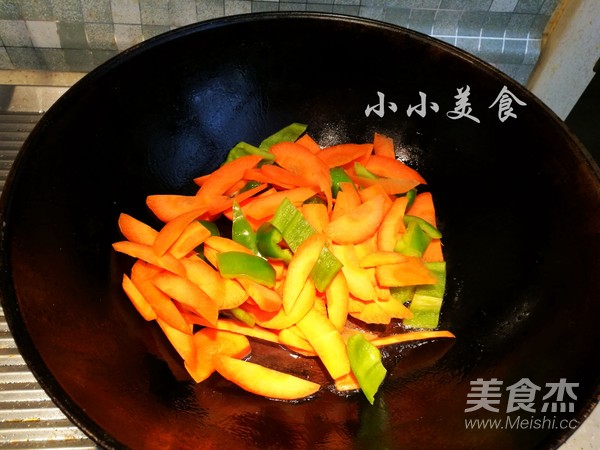 菠萝咕咾肉的做法