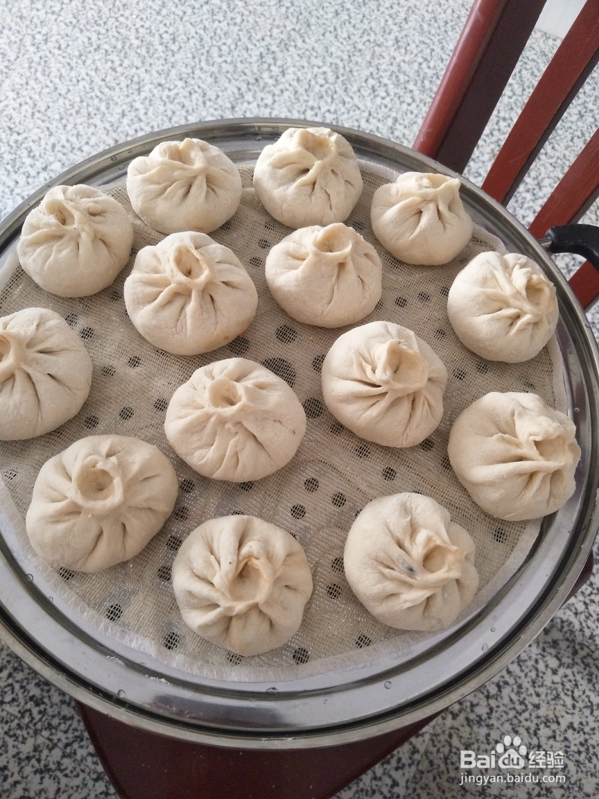 详细教你做白菜鲜肉包