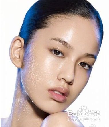 冬天脸上脱皮怎么办