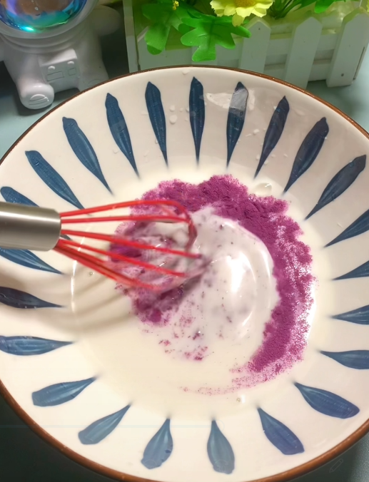 紫薯椰汁马蹄糕