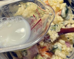 怎么做美味的空心粉土豆沙拉