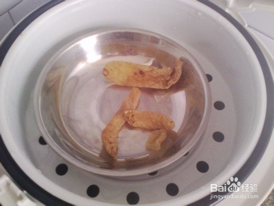 天麻川芎白芷姜片炖鱼头